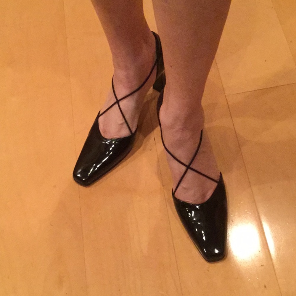 Stuart Weitzman Ronettes Black Patent - Picture 13 of 14